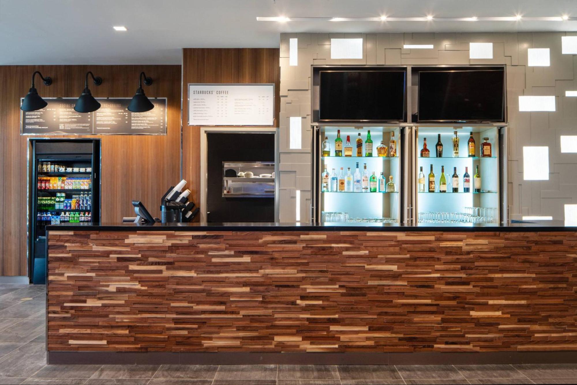 Courtyard By Marriott Lafayette South Hotell Exteriör bild