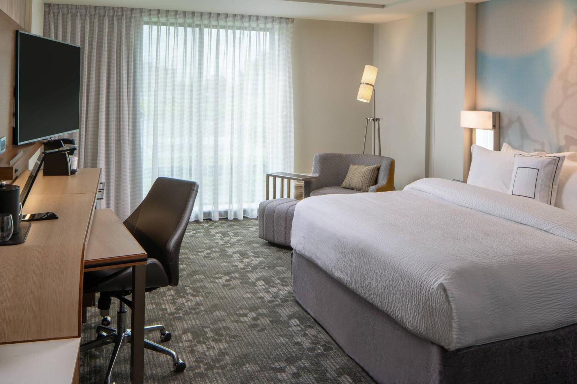 Courtyard By Marriott Lafayette South Hotell Exteriör bild